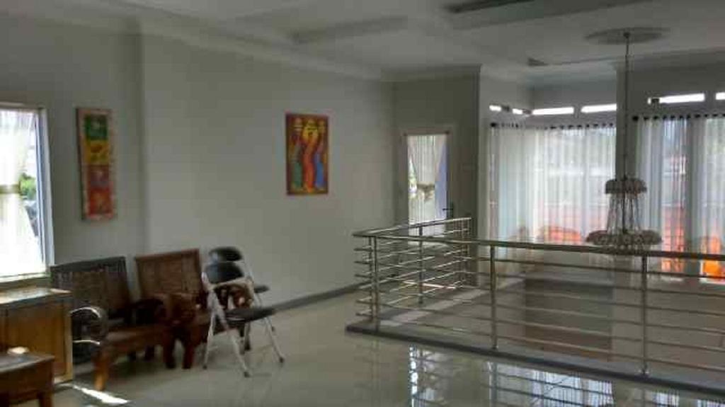Shafa House Hotel บูกิตติงกี ภายนอก รูปภาพ